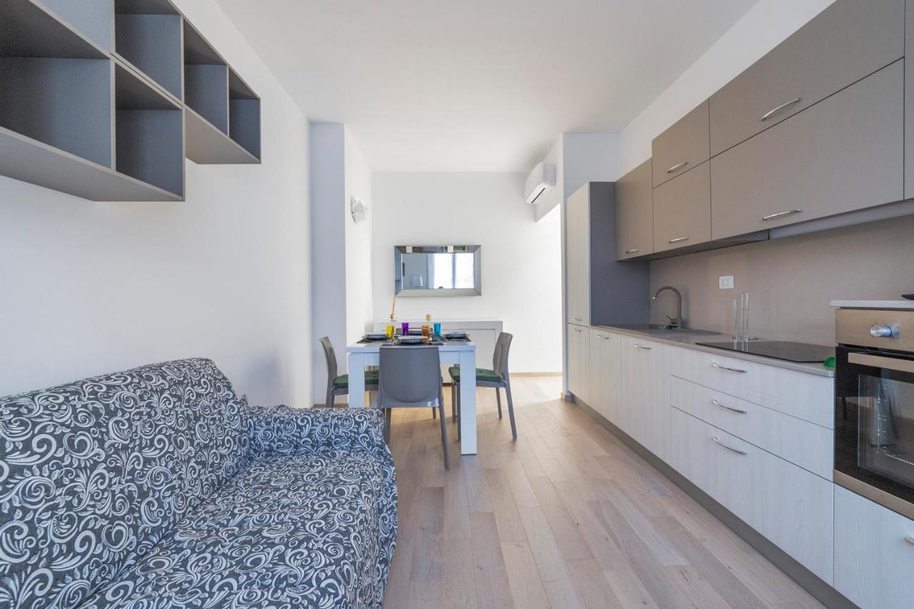 Milano Cosy Apt With Balcony! Bagian luar foto