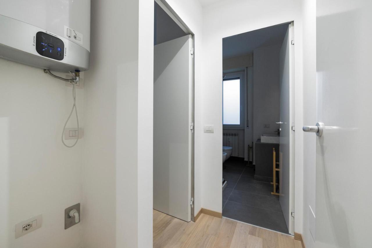 Milano Cosy Apt With Balcony! Bagian luar foto
